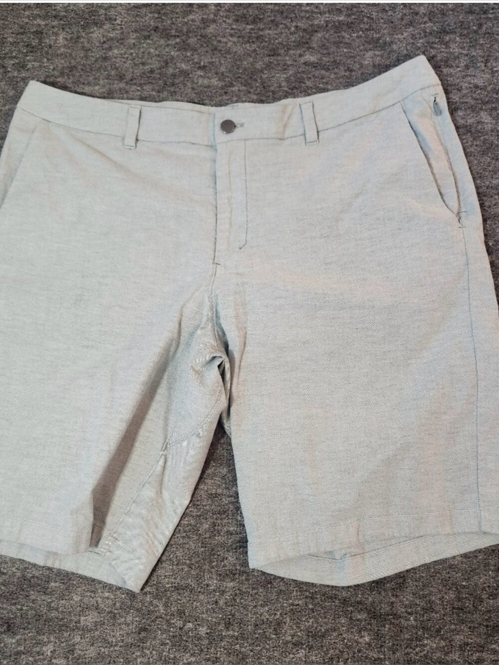 Lululemon Men's Commission Classic Fit Golf Chino Shorts Size 38 Gray Heather